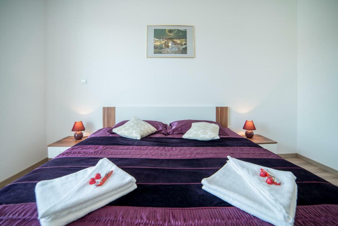 De Luxe Apartment Mediteran 1**** 扎通 外观 照片